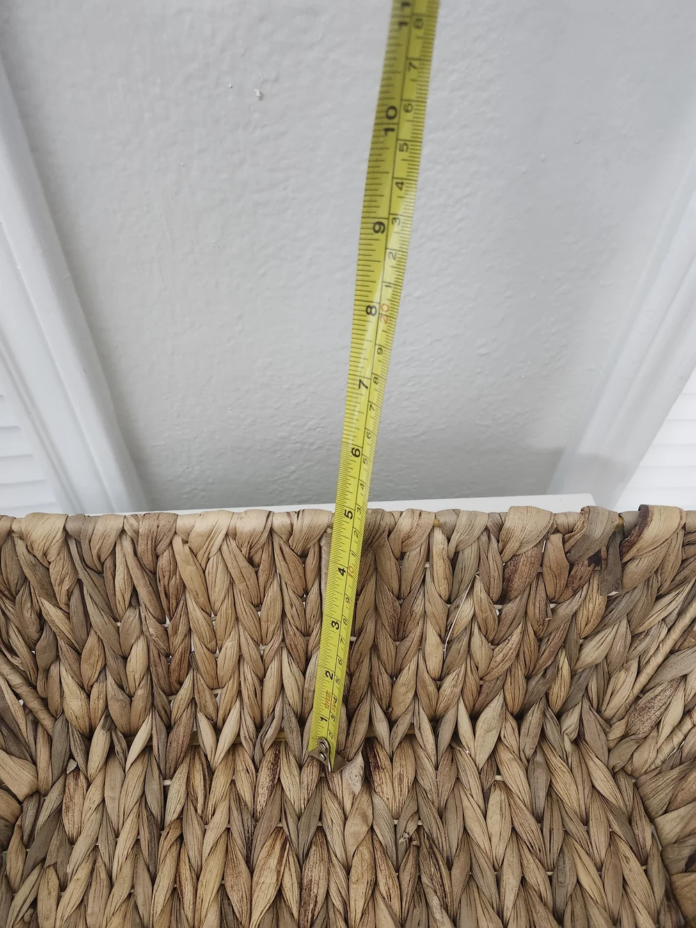 Woven Seagrass Serving Tray Basket with Metal Handles - Natural Tan